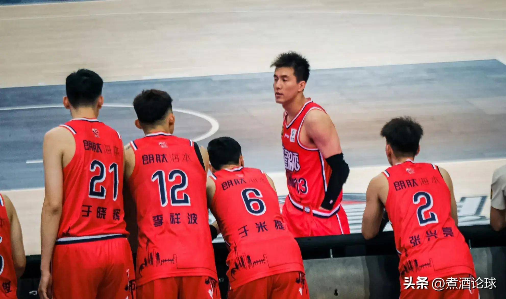包含广州男篮士气高涨，备战即将到来的大赛的词条
