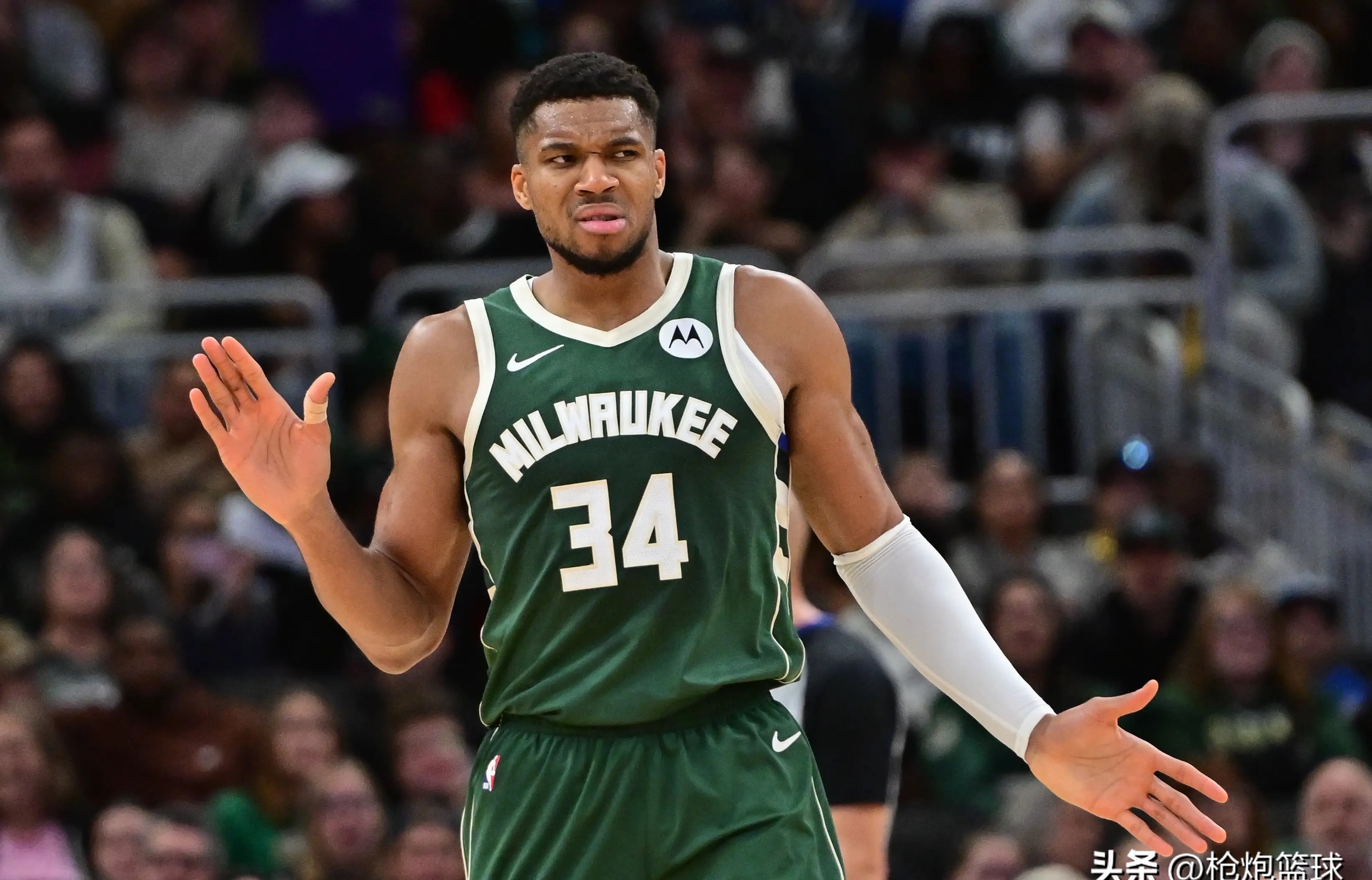 关于雄鹿击败凯尔特人,字母哥独得35分的信息 关于雄鹿击败凯尔特人,字母哥独得35分的信息