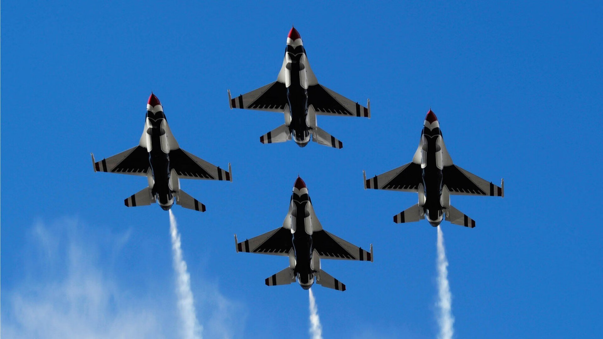 波兰客场力克瑞士，年度焦点之战引爆欧洲足坛