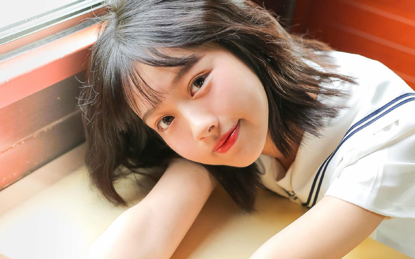 孙兴慜完美演绎巨星风采,巴萨对阵韩国友谊赛成亚洲足球里程碑