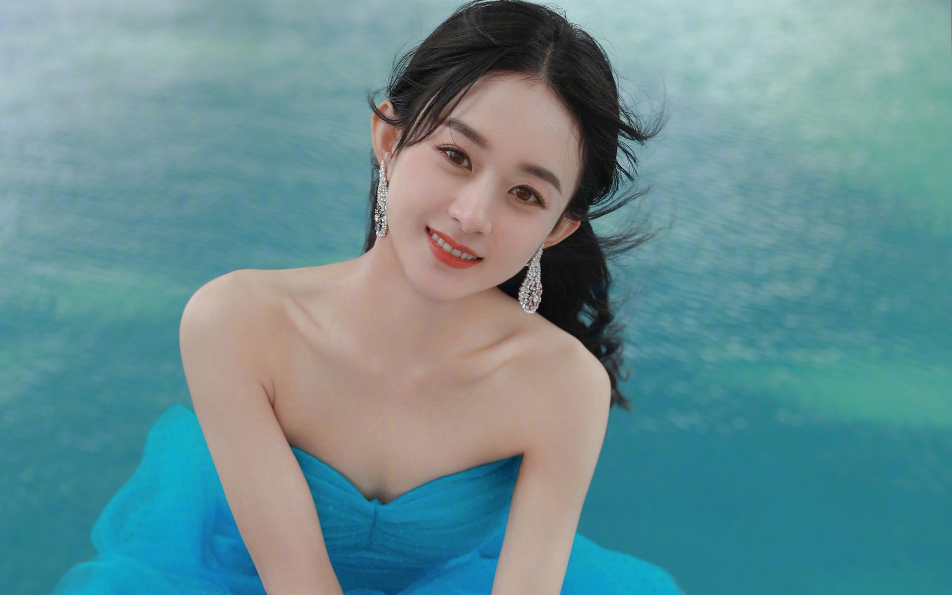 双线辉煌，威尔士终结芬兰征程，奥利维耶德甲争冠战一战封神