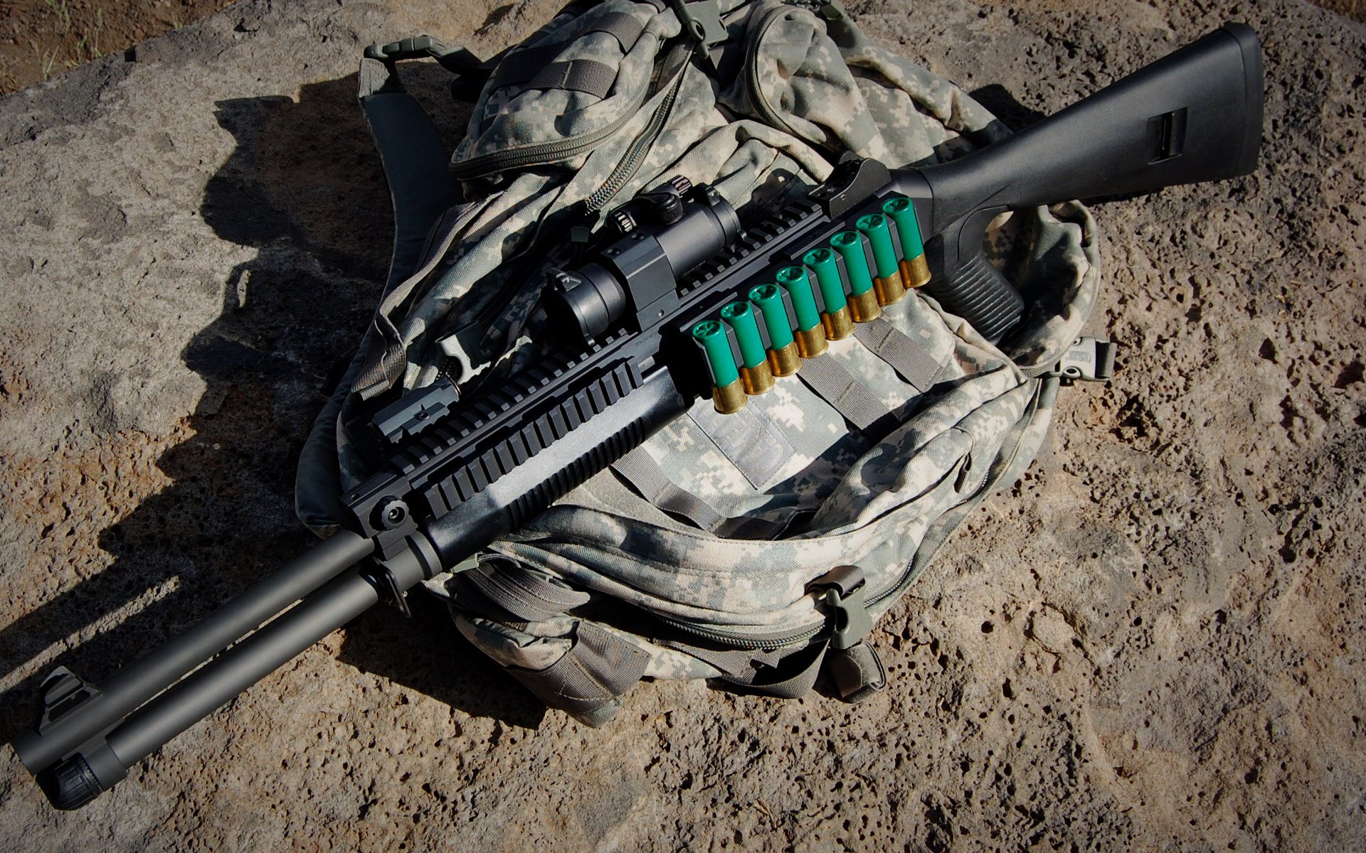 钢铁与霓虹，F1街道赛之夜与格列兹曼的冷焰攻防