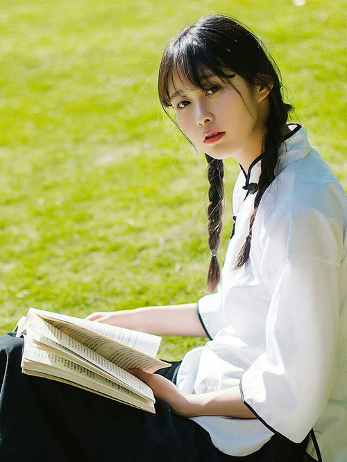 阿克稳定输出不掉线，拉齐奥终结玻利维亚南美神话